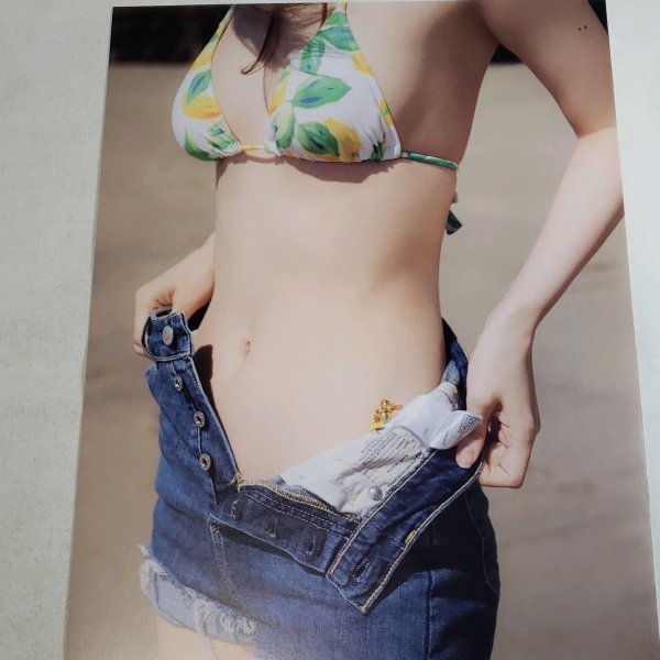 AA125 white stone flax .( Nogizaka 48) Ran Jerry bikini swimsuit * scraps 10 page cut pulling out 
