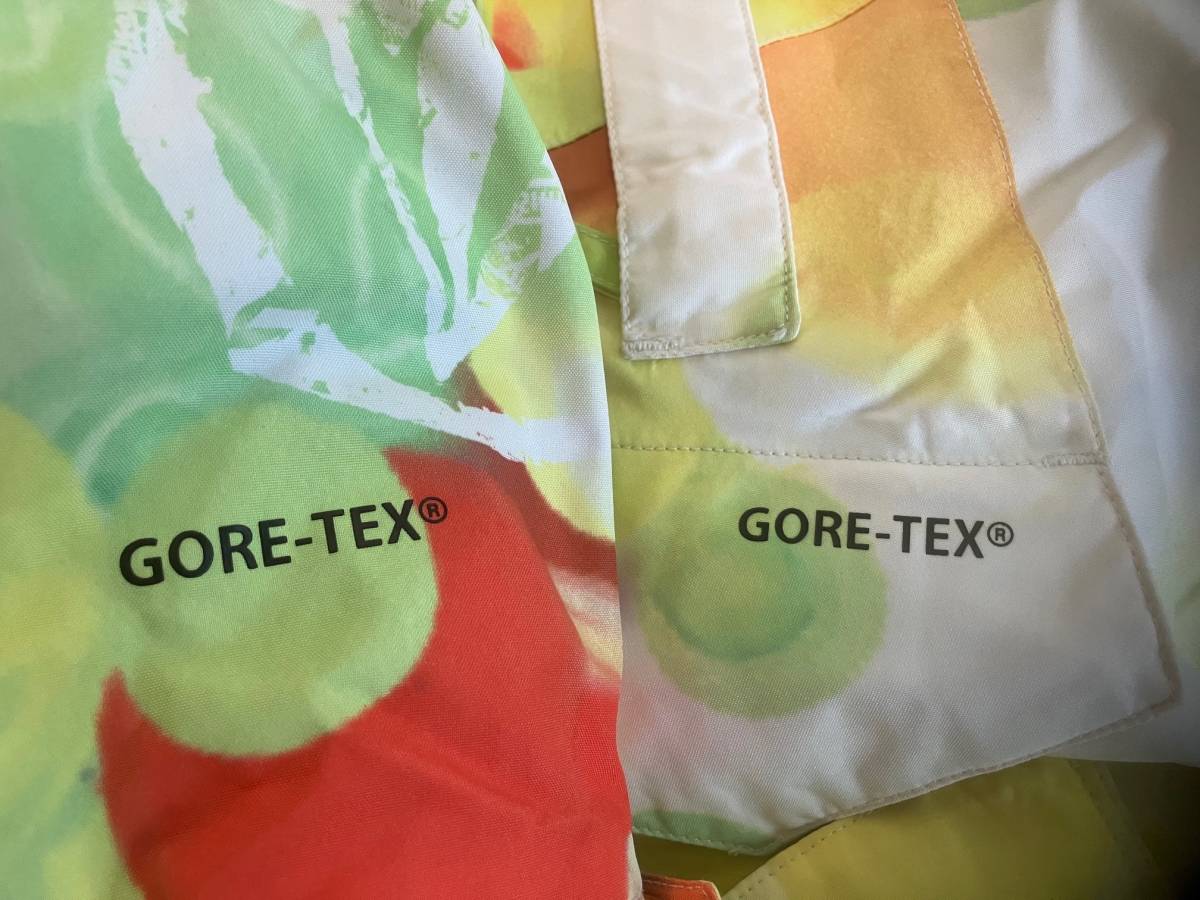 送料込 VOLCOM ボルコム 上下セット サイズM USED GORE-TEX 送料込 VOLCOM ボルコム 上下セット サイズM USED GORE-TEX