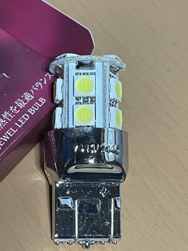 O310.5 LED クロームバルブ T20 シングル 13発 現状品 7443 動作未確認 ゆうパケット発送可_画像3