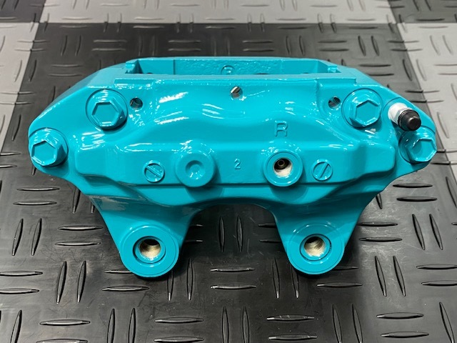  powder coat!! overhaul settled!! Skyline R34 ER34 brake caliper rom and rear (before and after) 4POT/2POT [S14 S15 R32 HCR32 GT-R BNR32 Z32 ECR33]