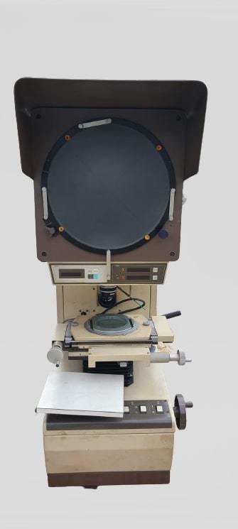 ミツトヨ 　PJ300　投影機　精密万能投影機　福山運輸発送