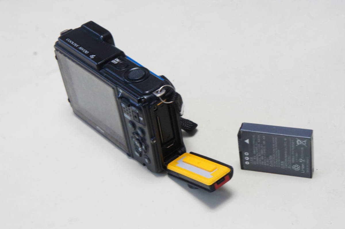 Nikon ニコン 防水カメラ デジカメ COOLPIX AW130 電池2個 Nikon ニコン 防水カメラ デジカメ COOLPIX AW130 電池2個