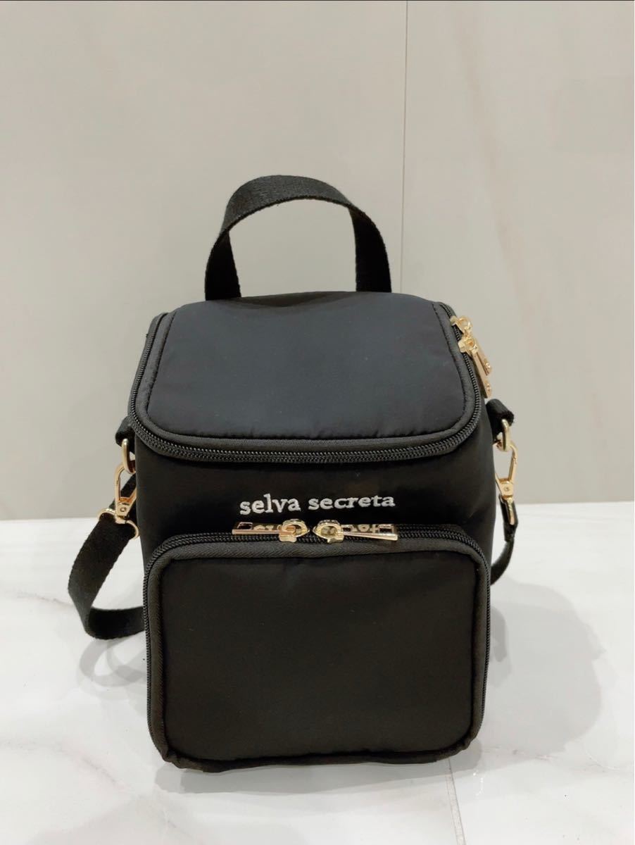 PayPayフリマ|【新品/未使用】selva secreta ノベルティー 限定