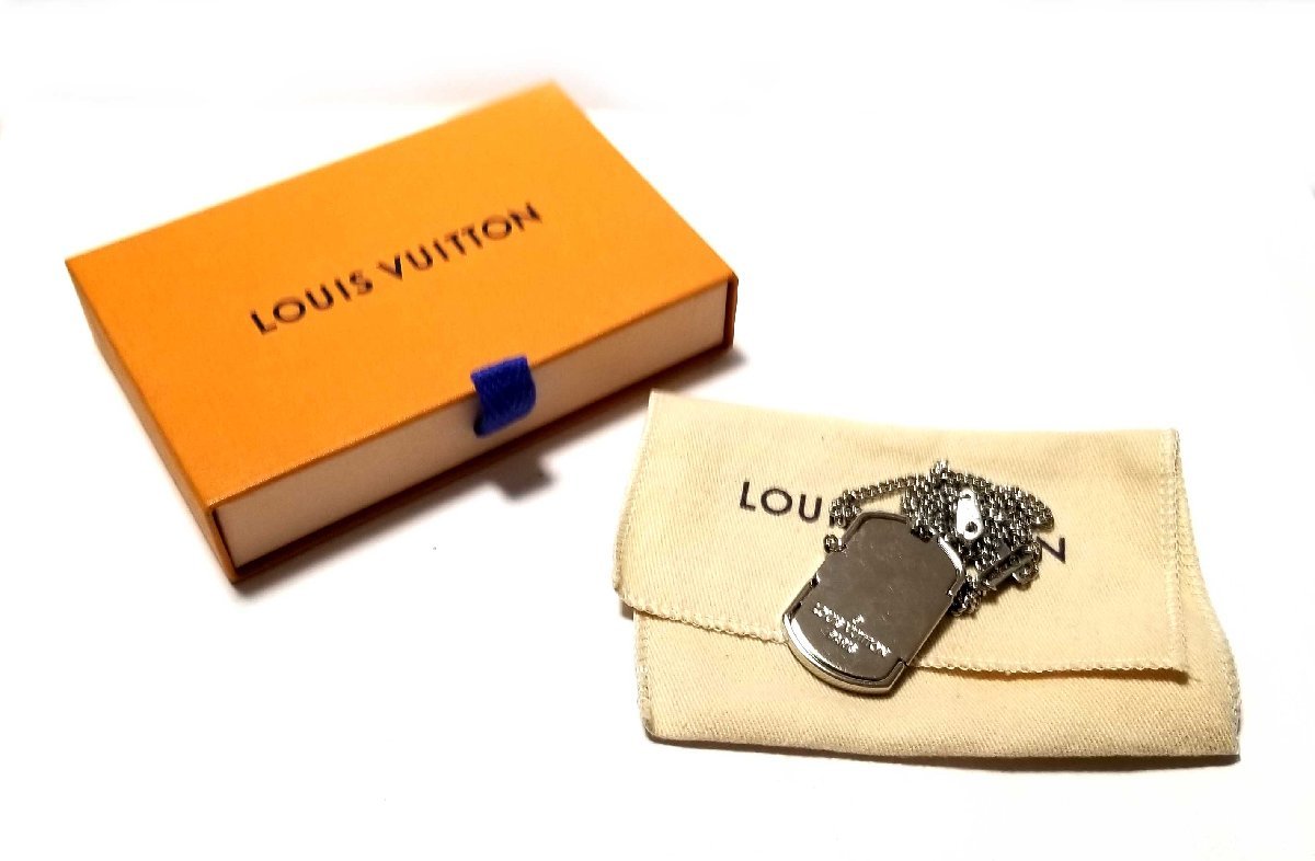  Louis Vuitton колье монограмма Eclipse kolie puller k plate монограмма M63640 черный мужской женский [ б/у ]