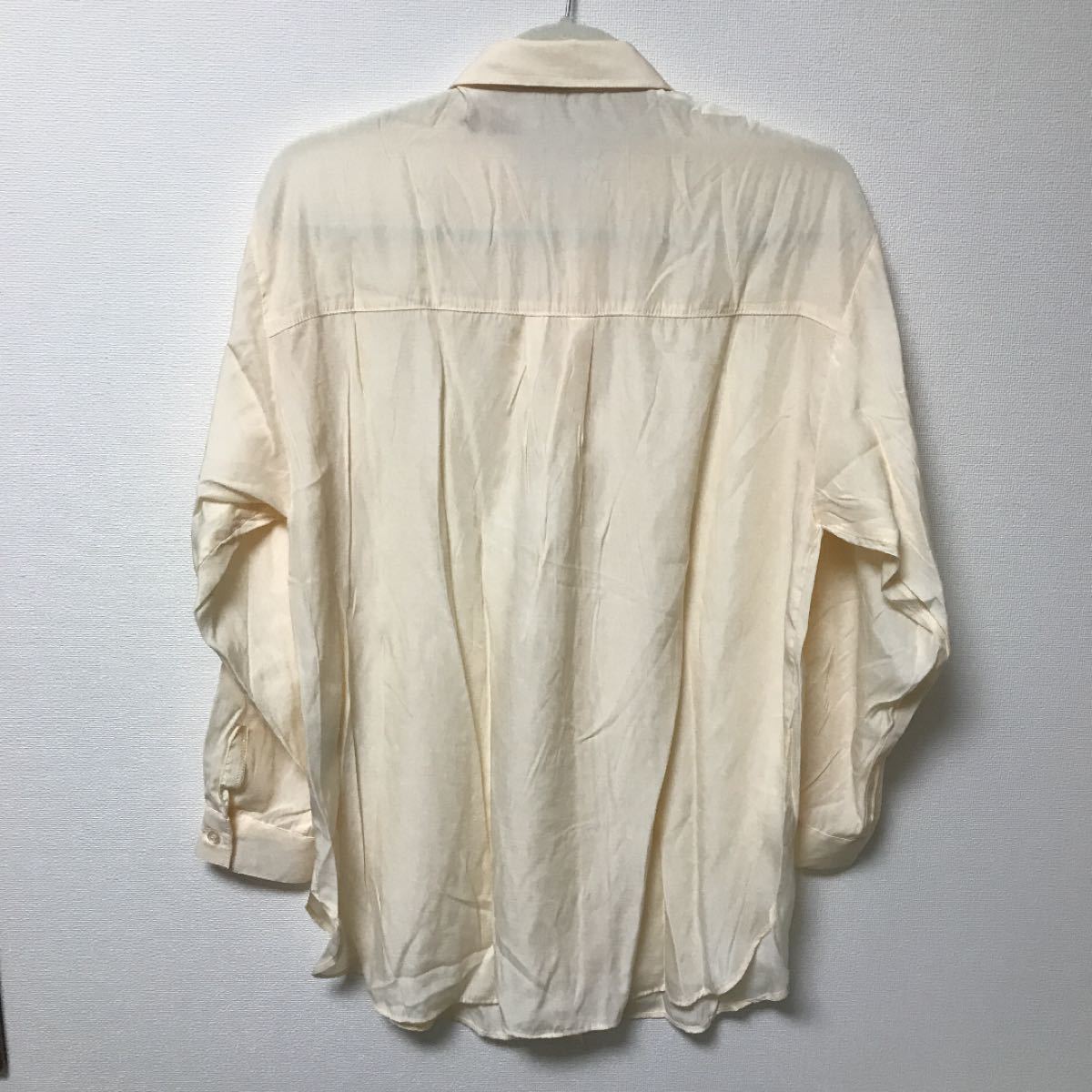 【新品・未使用・タグ付】PAGEBOY グロッシーBIGシャツ