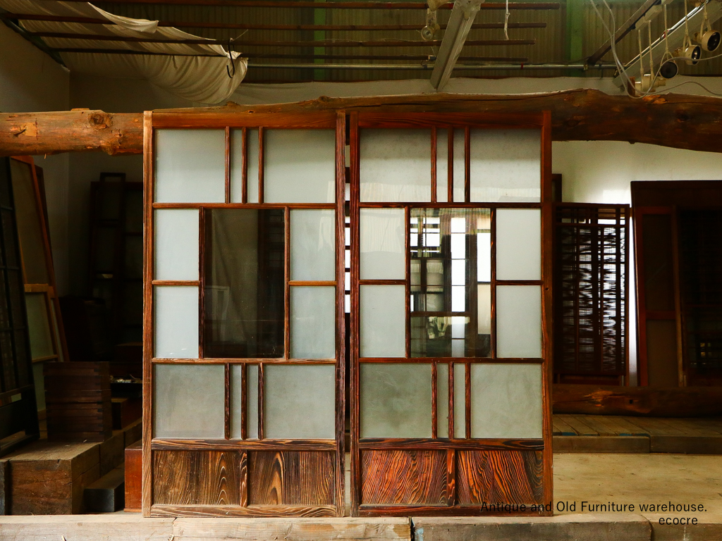 [ old Japanese-style house. fittings ] Taisho style purity good material. Japanese cedar made glass . door 2 sheets set /. side * entranceway use possible / Tsukuba 4
