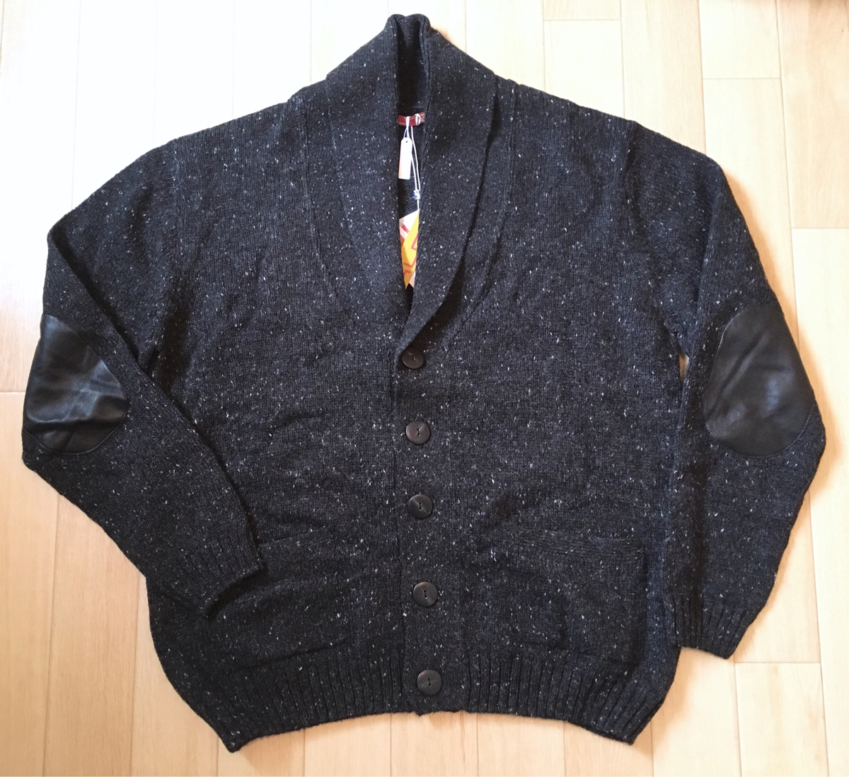 〜2/29▼ 新品【KUNA】CARDIGAN ショールカラーアルパカカーディガン SIZE:L Charcoal レザーエルボーパッチ日本未上陸!! ペルー製 老舗