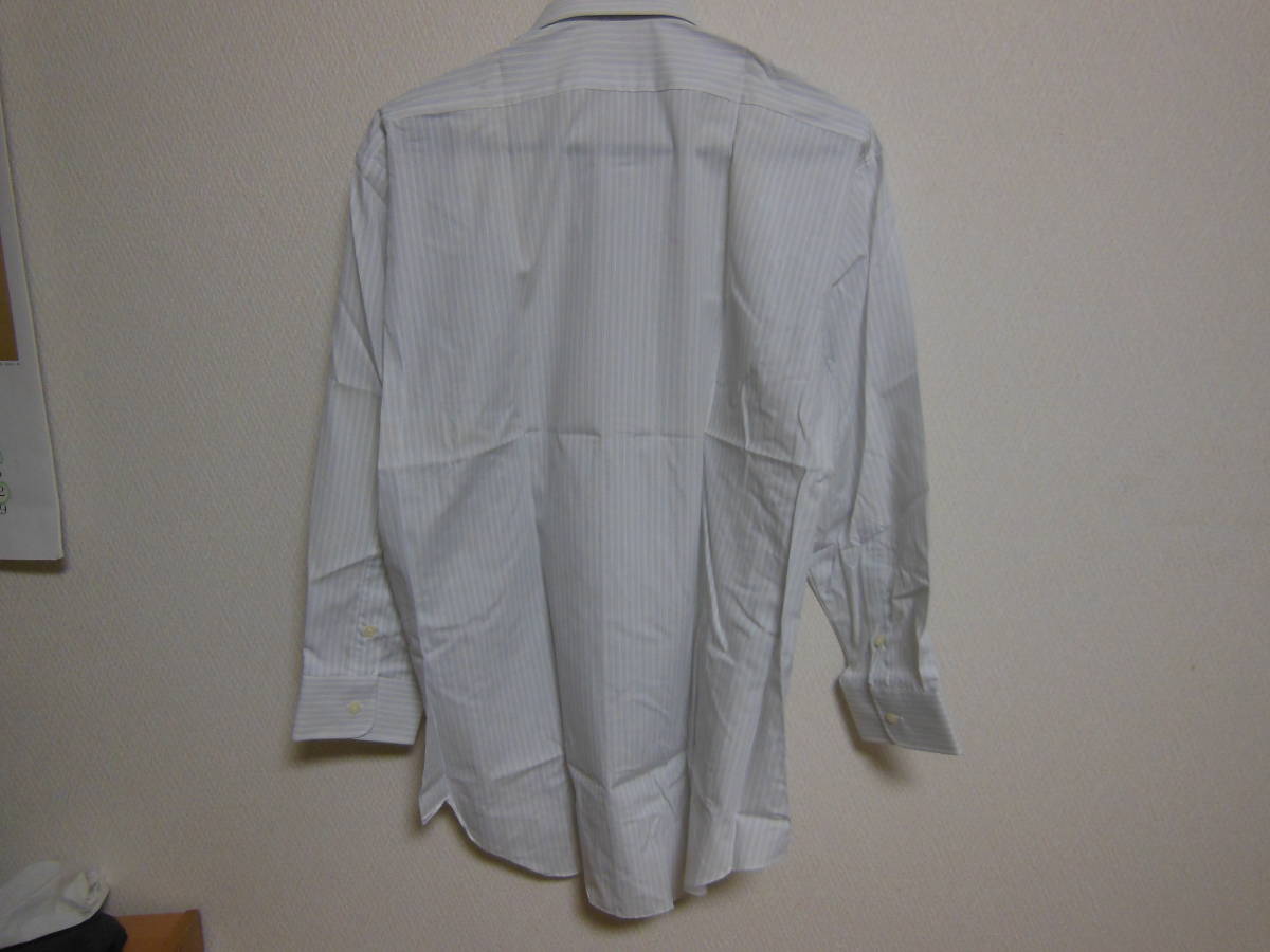 日本製　未使用品　DAIMARU　大丸　メンズ長袖シャツ・ワイドカラー　AB形４１（衿回り）－７６【ゆき）　送料無料_画像2
