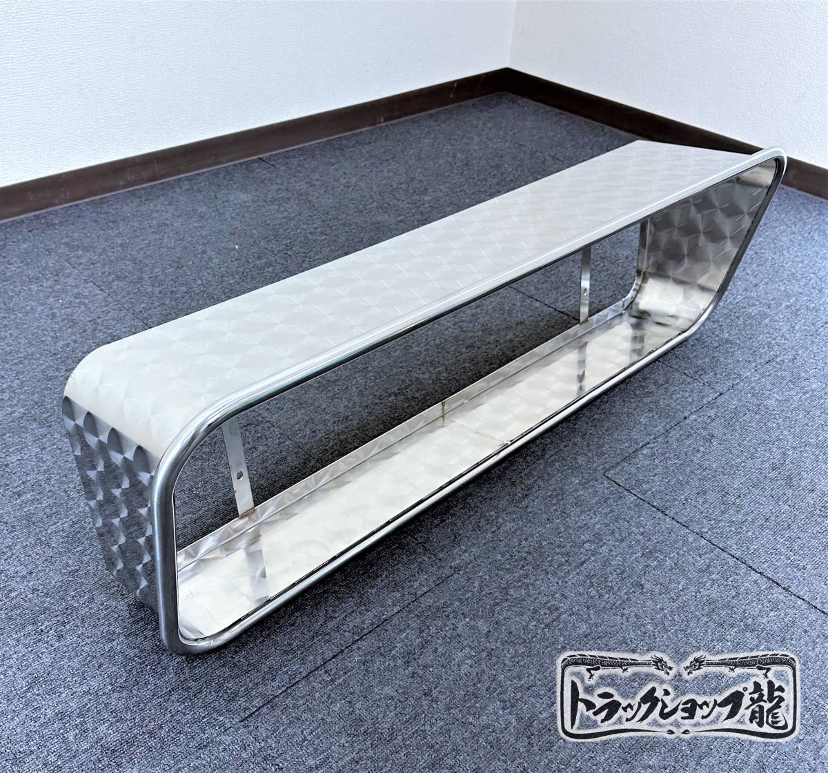 日本販売店舗 【デコトラ】【新品未使用】ウロコステンレスリア