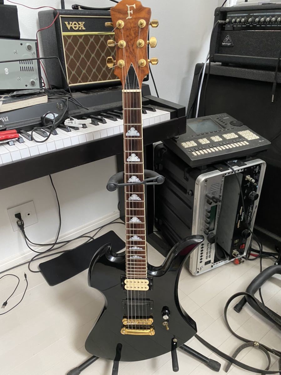 Yahoo!オークション - フェルナンデス MG80X hide X JAPAN 美品 Yahoo!オークション - フェルナンデス MG80X hide X JAPAN 美品