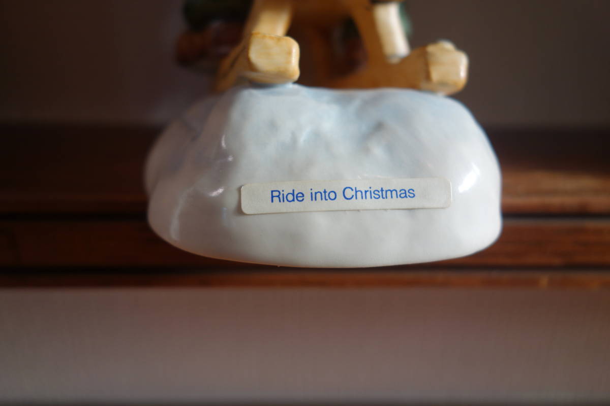 Ｇoebel Hummel ゲーベル フンメルドール “RIDE INTO CHRISTMAS” 大 # 396 廃盤　クリスマス　ソリに乗った少年_画像7