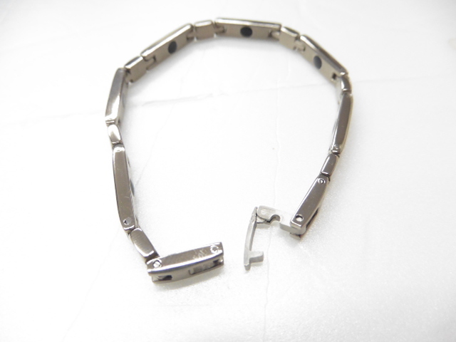 【KCM】ger-4■ новый товар ■ гель  ... ...   серебристый  титановый  браслет  （M размер  ）■