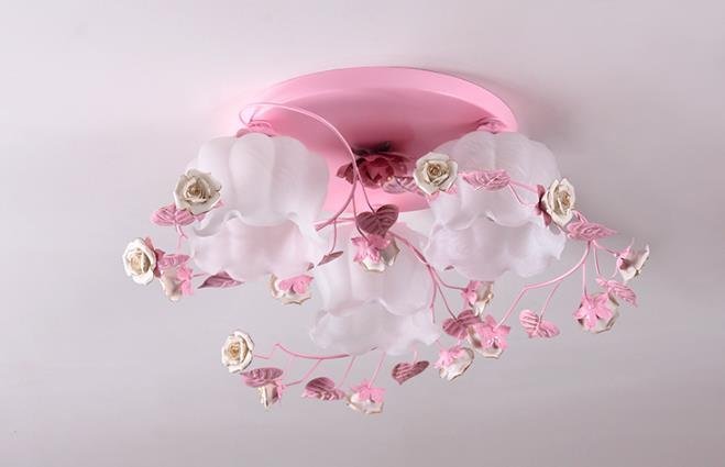 Yahoo!オークション - 可愛いアンティーク調・薔薇シャンデリア 天井
