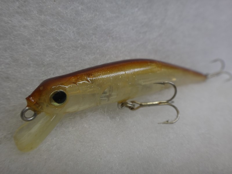 SUGOI MINNOW G/ WAKA　ゲーリーヤマモト スゴイミノー　ゴーストワカサギ/ シルバーフレーク　タングステン 重心移動　そこそこきれい_画像1