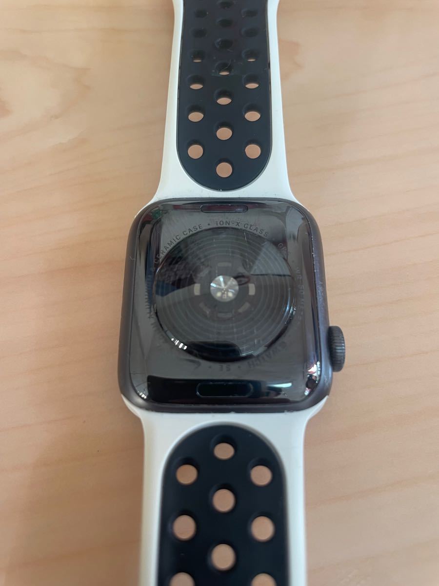 Apple Watch Nike SE GPSモデル 40mm｜Yahoo!フリマ（旧PayPayフリマ）