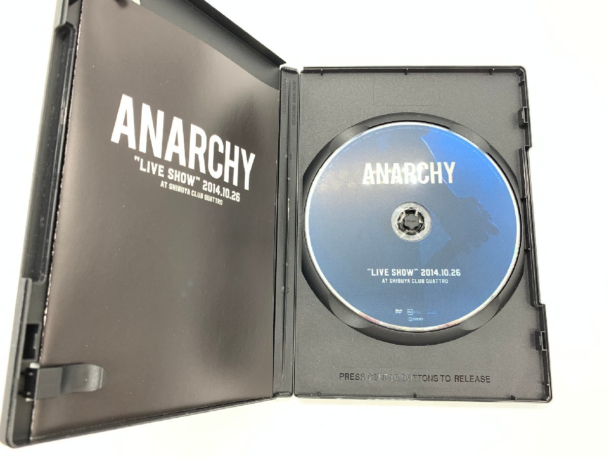 H7672RG 中古品 CD/DVD ANARCHY アナーキー BLKFLG ”LIVE SHOW”2014.10.26 初回限定版 ステッカーあり バンダナ欠品_画像5