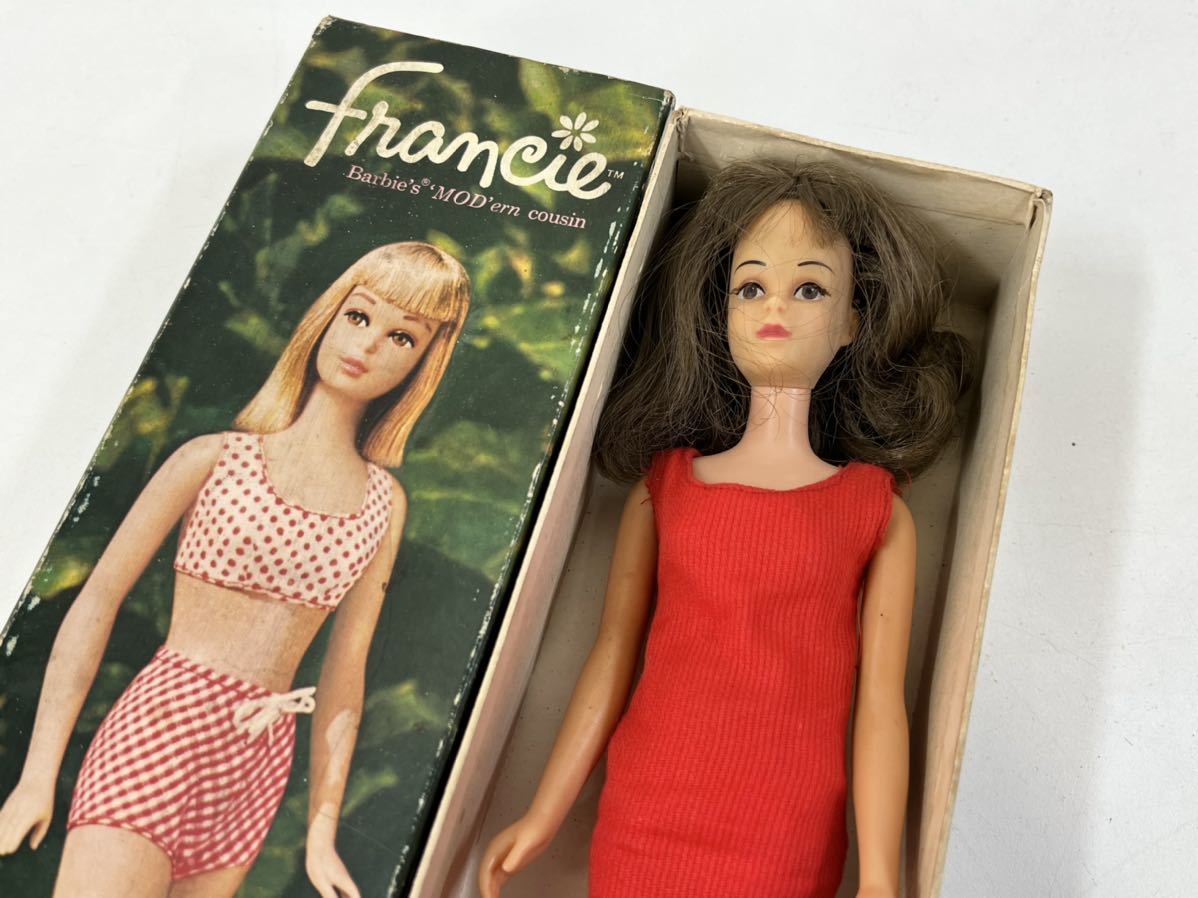 Yahoo!オークション - 超希少 箱付き バービー 人形 Francie Yahoo!オークション - 超希少 箱付き バービー 人形 Francie