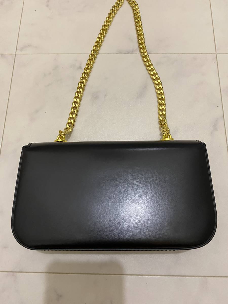 セリーヌ CELINE トリオンフ チェーン ショルダーバッグ セリーヌ CELINE トリオンフ チェーン ショルダーバッグ