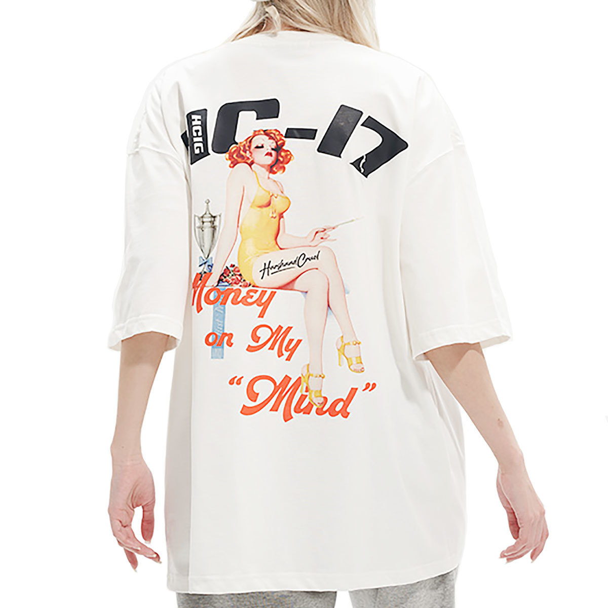 【 HARSH AND CRUEL 】 ユニセックス オーバーサイズ バックプリント Tシャツ AMERICAN RETRO GIRL PRINT T-shirt ホワイト_画像2