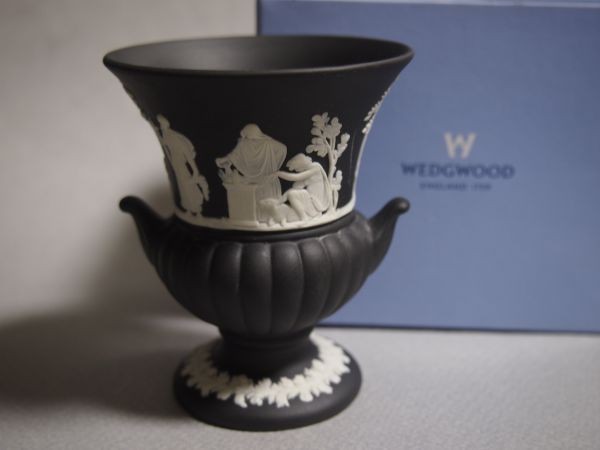 ◎新品同様 ウェッジウッド ブラックジャスパー 可愛いミニ花瓶 鉢◎希少色