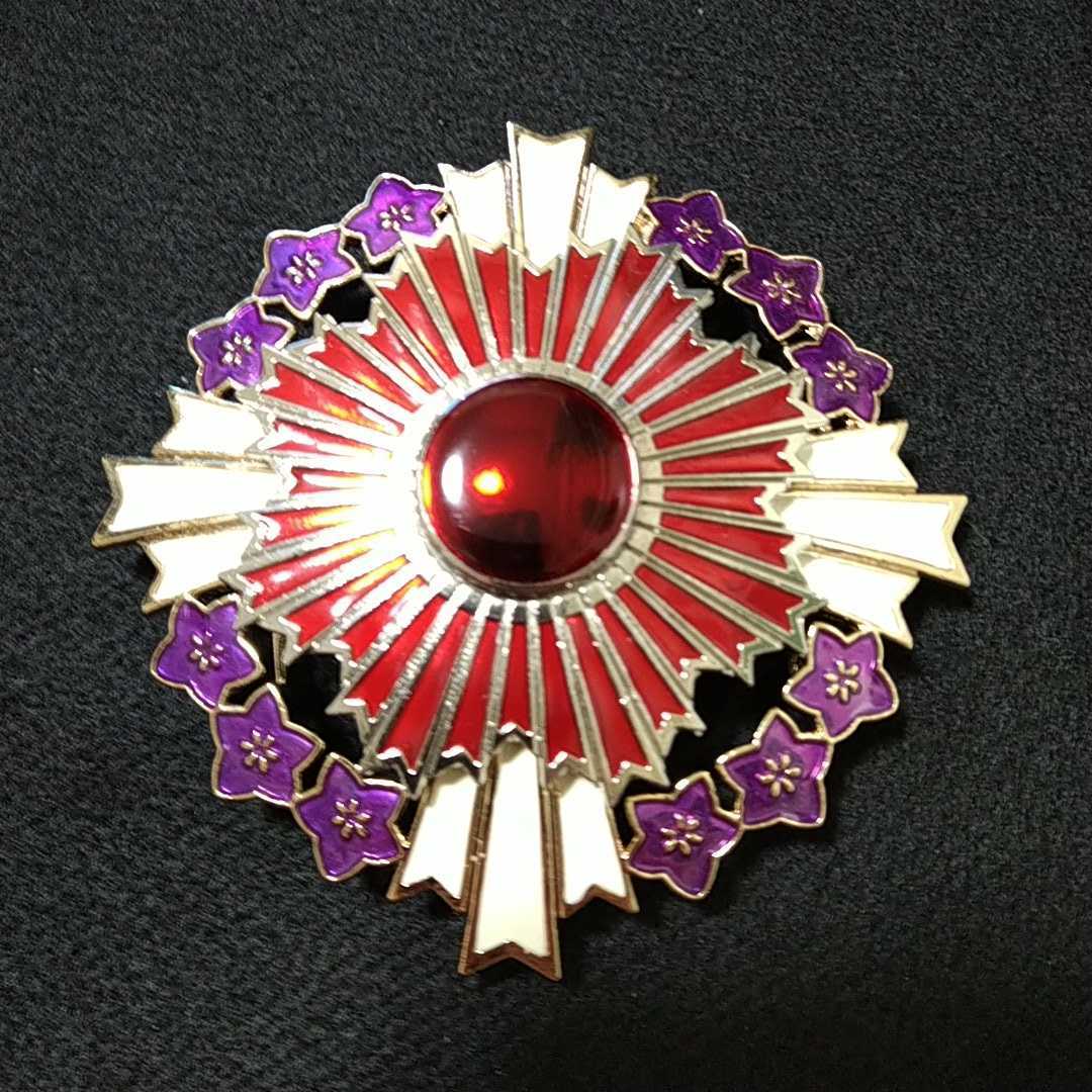 送料無料)勲一等旭日桐花大綬章 桐花章 桐花大綬章(複製品) - www ...