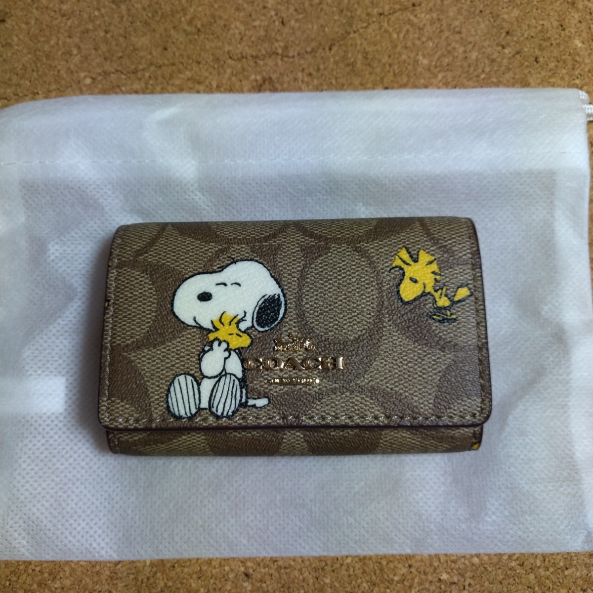 新作COACH X PEANUTS コーチ キーケース スヌーピー レディース