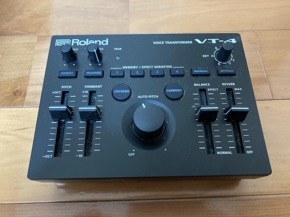 ほぼ未使用】Roland VT-4 VOICE TRANSFORMER【外箱・取扱説明書付属