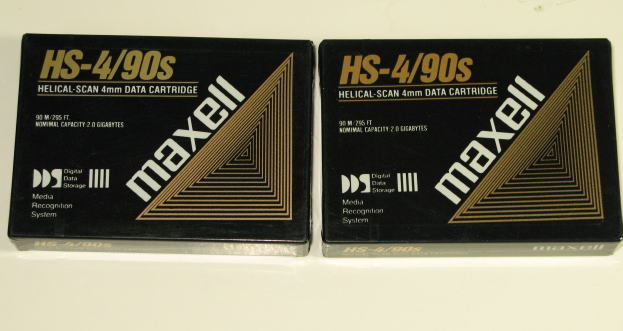 プレゼント対象商品 maxell 5本セットmaxell DDS データカートリッジ