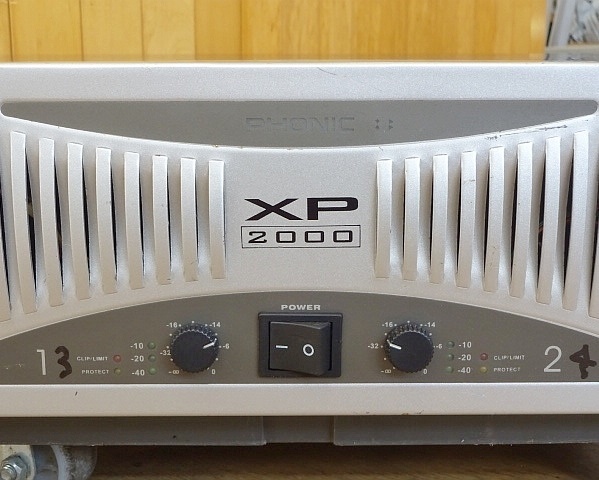 大阪買付 PHONIC パワーアンプ XP2000 | rpagrimensura.com.ar