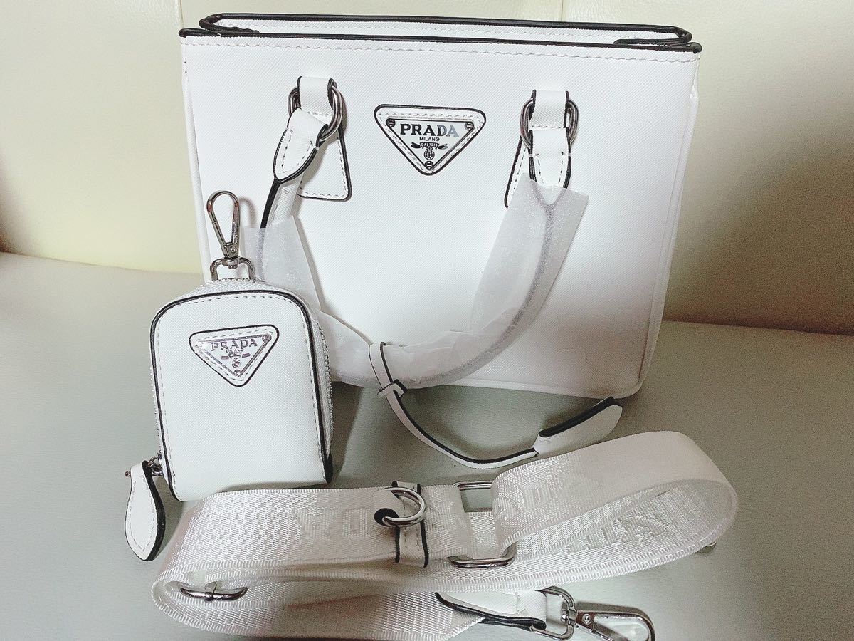 PRADA プラダ風 ショルダーバッグ ハンドバッグ|Yahoo!フリマ PRADA プラダ風 ショルダーバッグ ハンドバッグ|Yahoo!フリマ