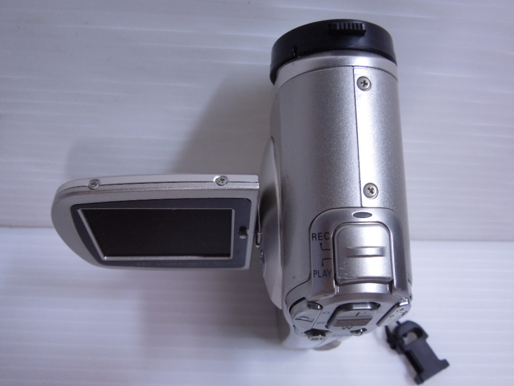 □SANYO サンヨー Xactl ザクティ C4 DMX-C4型 デジタルムービーカメラ 