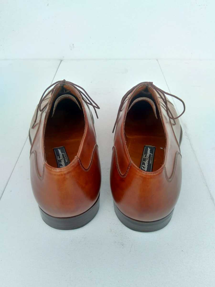 サルバトーレフェラガモ　Salvadore Ferragamo　レザーシューズ　革靴　紳士靴 　ストレートチップ　ブラウン　8EE　イタリア製　美品