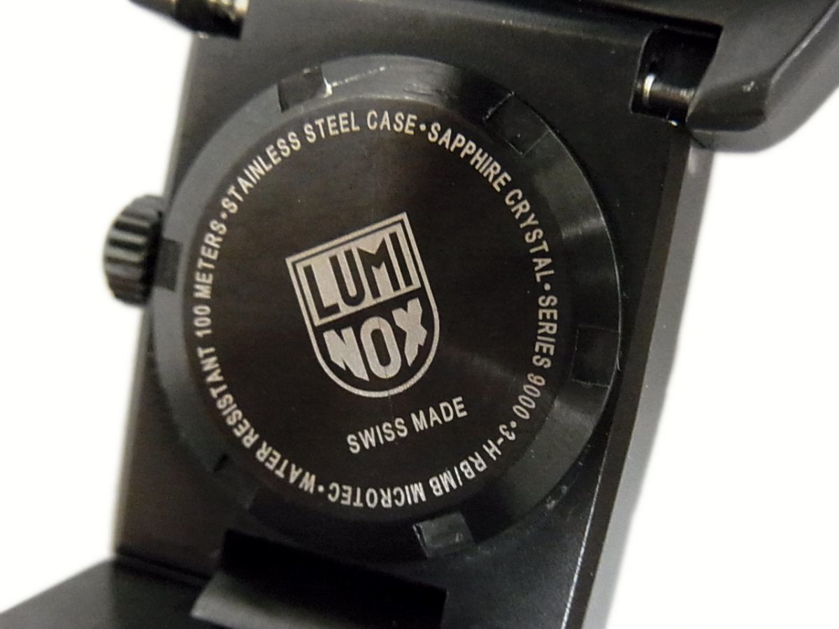 Yahoo!オークション - 参考定価211 680円 LUMINOX SR-71 black Yahoo!オークション - 参考定価211 680円 LUMINOX SR-71 black