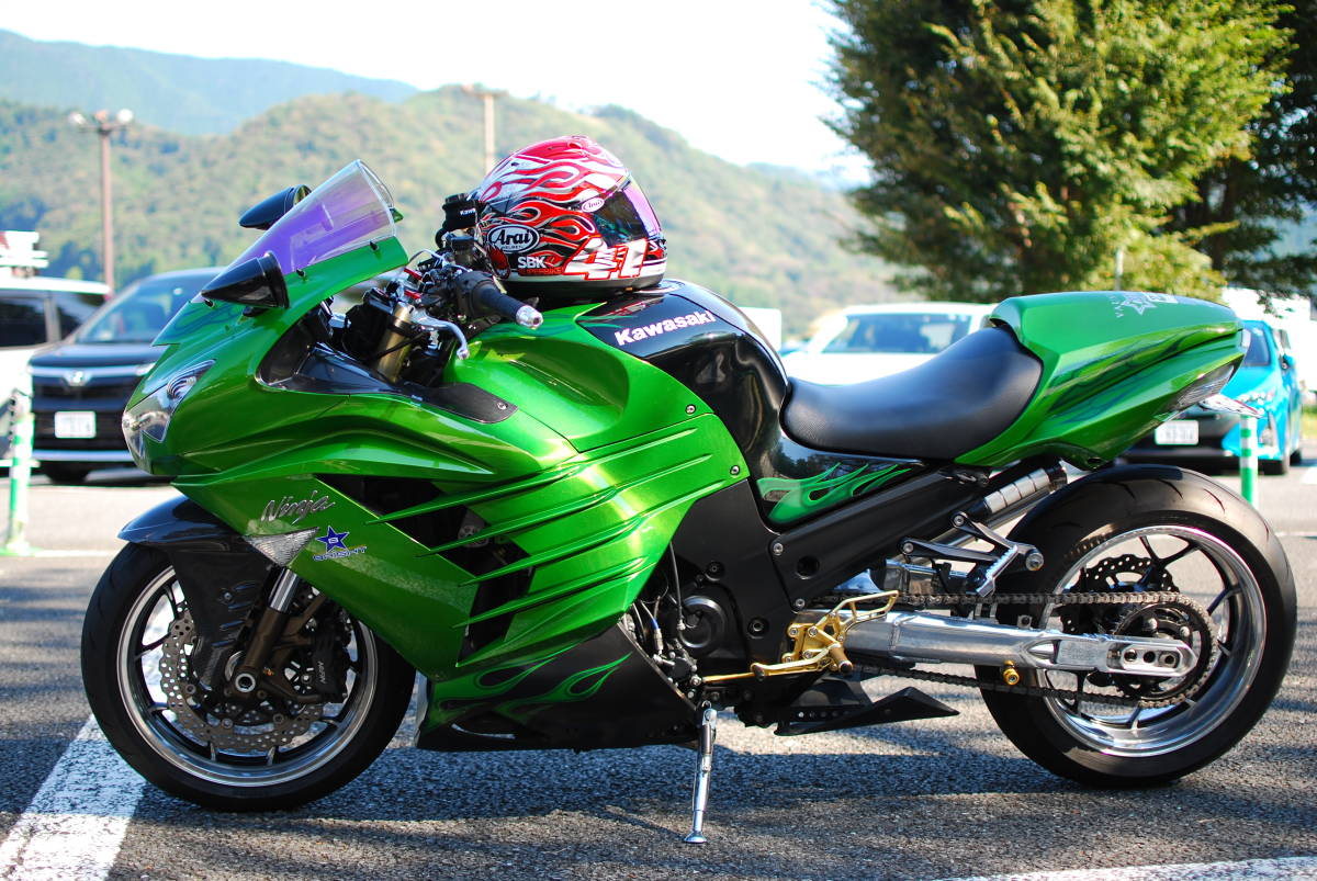 Yahoo!オークション - 車検あり カワサキ ZZR1400 ZX14 ロンスイ Yahoo!オークション - 車検あり カワサキ ZZR1400 ZX14 ロンスイ