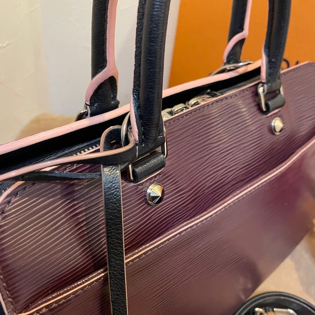 □ルイヴィトン□エピ♪ヴァノーMM♪ハンドショルダーバッグ♪2way♪極