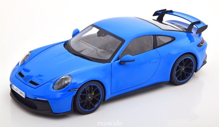 マイスト 1/18 ポルシェ 911 (992) GT3 2022 ブルー 開閉 Maisto 1:18 Porsche 911 (992) GT3 2022 blue 36458Blau_画像1