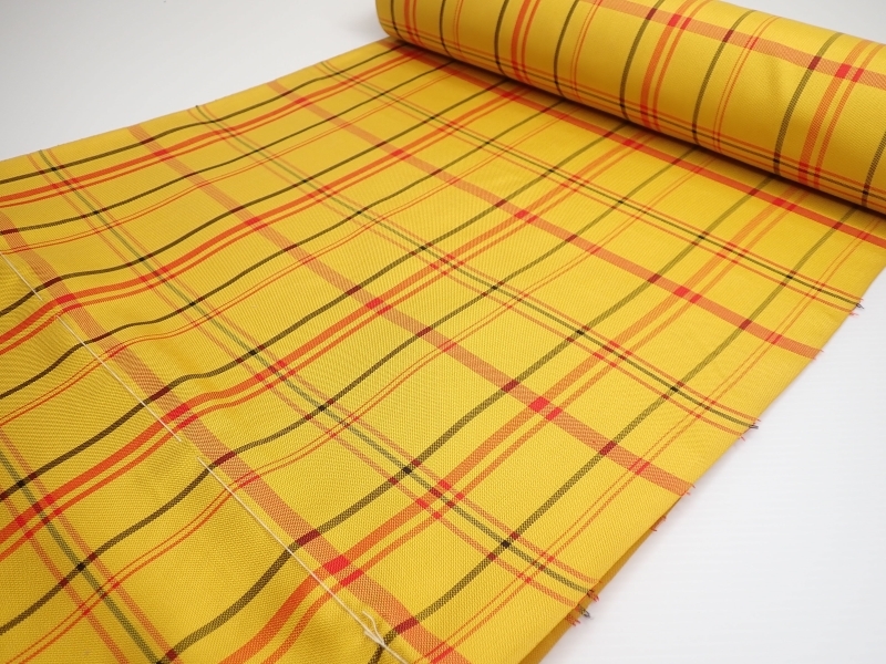 E110 反物 生地 Japanese 和装生地 着物 Kimono 正絹 アンサンブル 黄