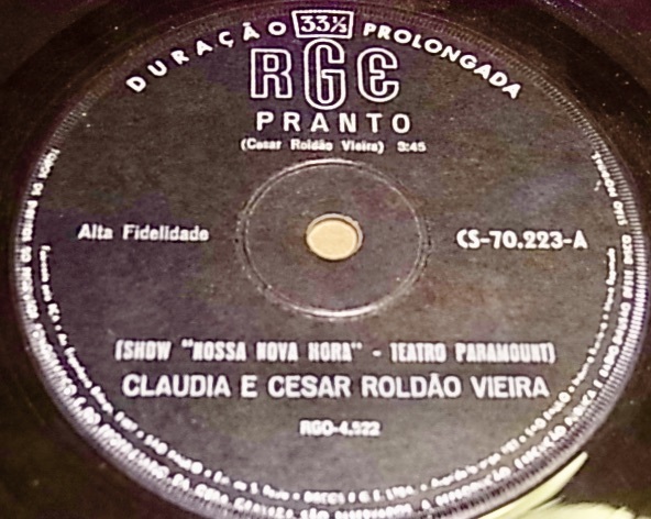 BRA盤66年7インチ！若きClaudia嬢とデュエット 60'S メロウ 〜ボサの実況録音盤！ Cesar Roldao Vieira/Pranto/Flor Da Avenidaの画像3