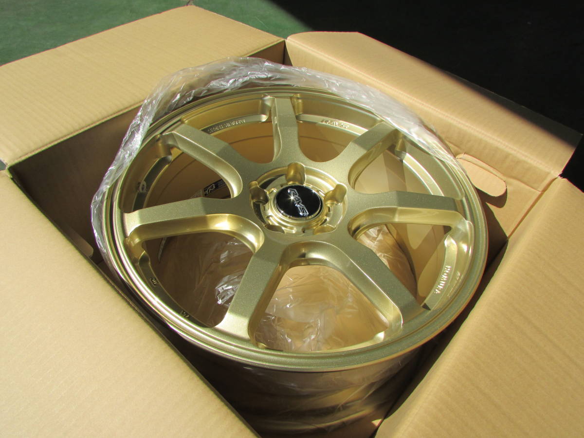 美品 鍛造 ヨコハマ アドバンレーシング R6 18インチ 5H114.3 8.5J 50
