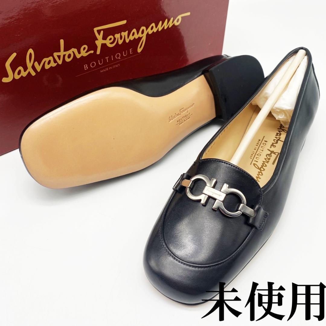 送料無料★【未使用】Salvatore Ferragamo SCHOOL ガンチーニ金具_画像1