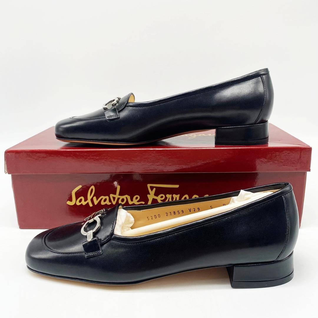 送料無料★【未使用】Salvatore Ferragamo SCHOOL ガンチーニ金具_画像3