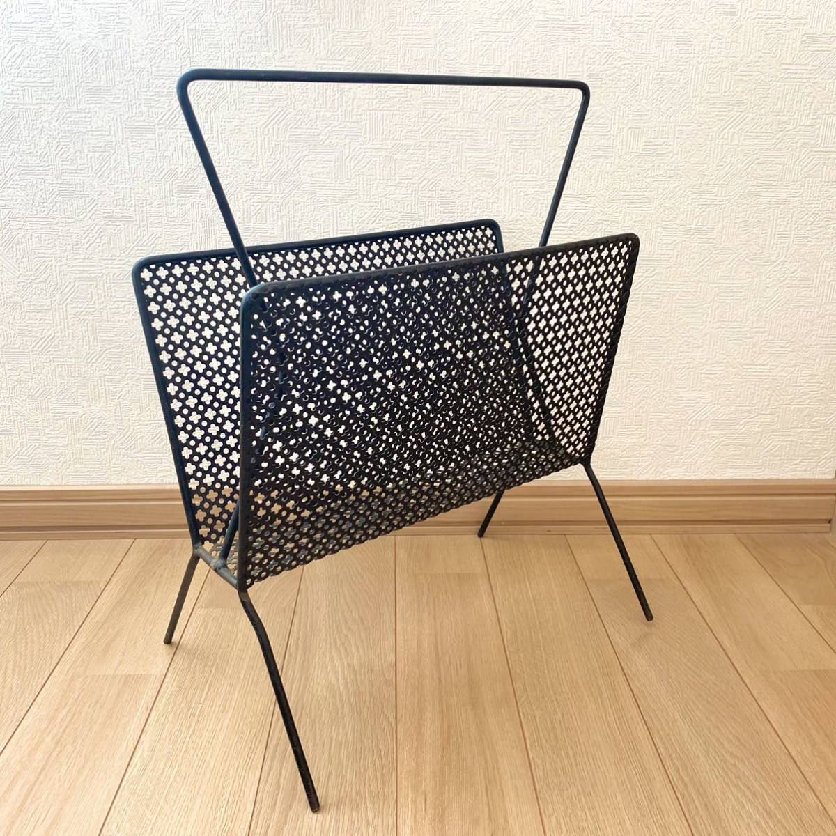 値頃 Mategot Mathieu Mategot マシューマテゴ マガジンラック