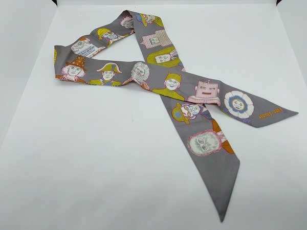 公式の店舗 Hermes エルメス スカーフ ツイリー シルク100% グレー×マルチカラー 人物柄 ◎A135 スカーフ 公式の店舗 Hermes エルメス スカーフ ツイリー シルク100% グレー×マルチカラー 人物柄 ◎A135 スカーフ