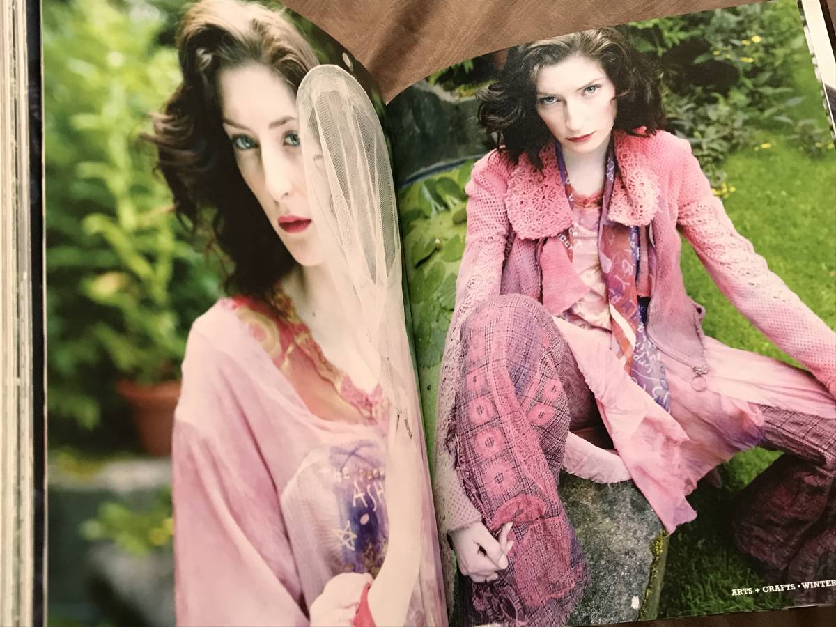 THE PEOPLE OF THE LABYRINTHS ピープルオブザラビリンス A・MAZE 写真集 オランダ オートクチュール ファッション THE PEOPLE OF THE LABYRINTHS ピープルオブザラビリンス A・MAZE 写真集 オランダ オートクチュール ファッション