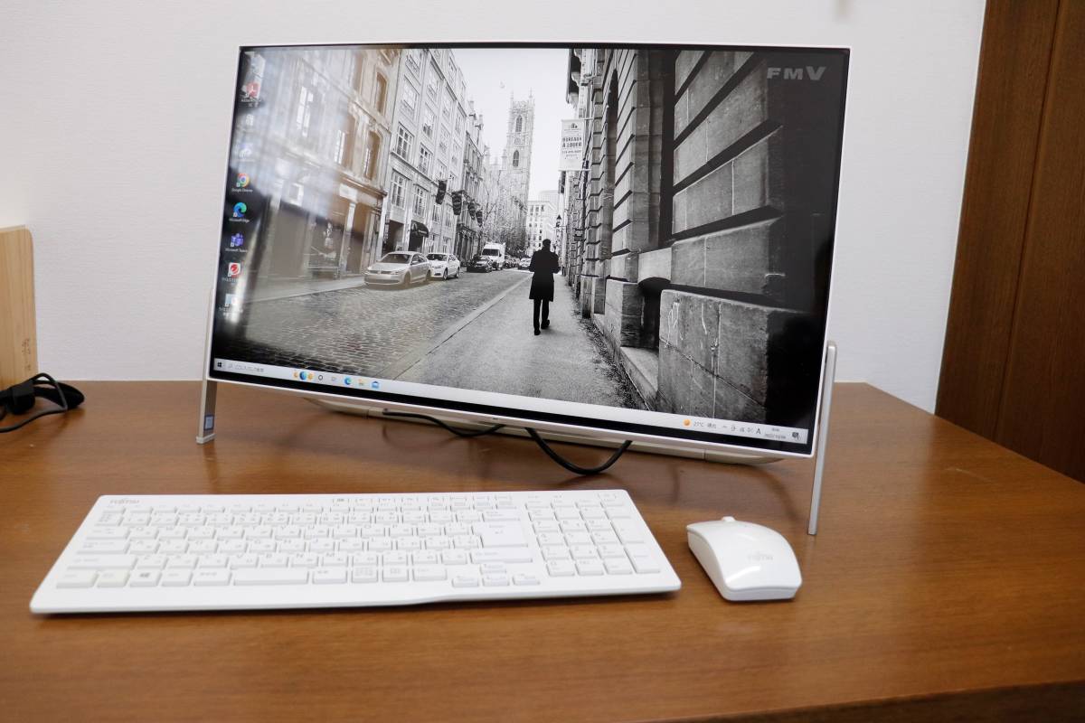 良品特価】富士通 FH77/B1◇第7世代 Core i7-7700HQ◇Office 2021