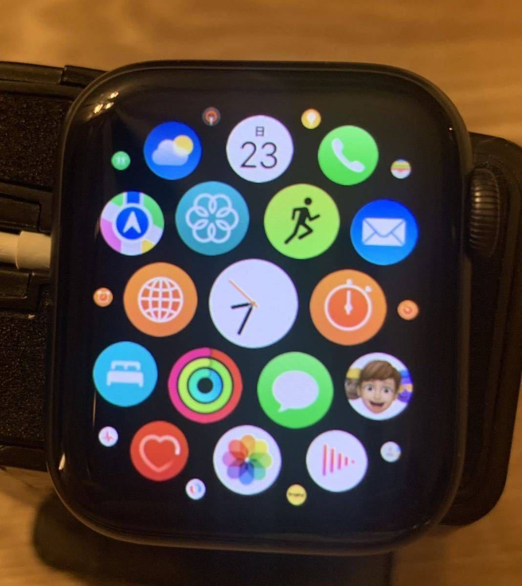Apple Watch Series 6 GPS＋Cellularモデル 40mm スペースグレイ 