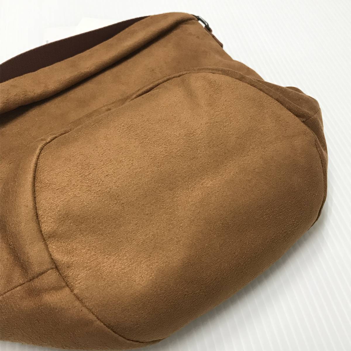  unused CONVERSE boa pouch bag beige Logo discount cord lady's men's pocket shoulder bag reversible .... Converse 