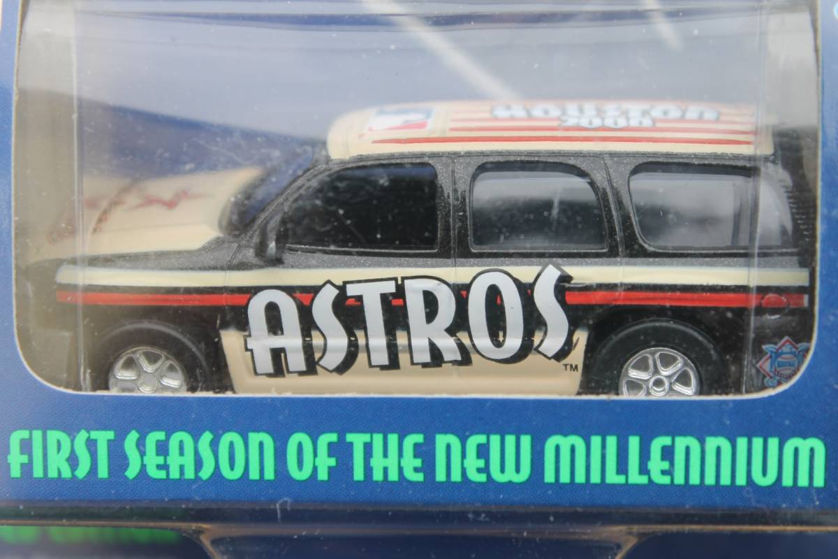 WHITE ROSE COLLECTIBLES ASTROS ミニカー ベージュ 2000' 新品 未開封 1:64 アストロ_画像2