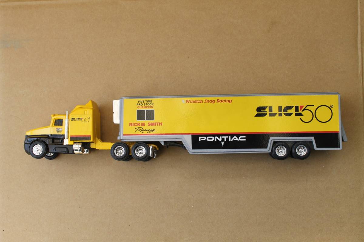 ERTL 1:64 トレーラー SLICK50 RICKIE SMITH RACING PONTIAC 長期保管品 訳有品 アーテル 1995年_画像2