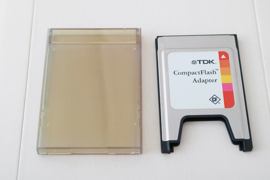 ＜ PCカード ＞ TDK Compact Flash Adapter TCA2V ＜ コンパクトフラッシュアダプター ＞_画像1